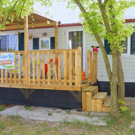 Happy Camp Mobile Homes In Camping Villaggio Internazionale San Menaio Eksteriør bilde