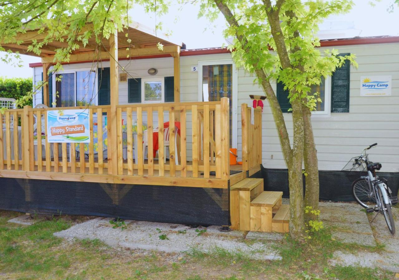 Happy Camp Mobile Homes In Camping Villaggio Internazionale San Menaio Eksteriør bilde