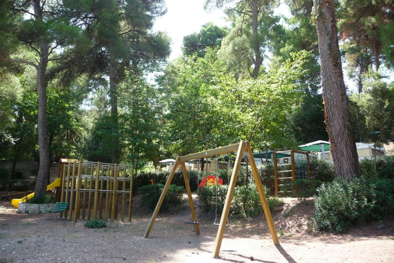 Happy Camp Mobile Homes In Camping Villaggio Internazionale San Menaio Eksteriør bilde