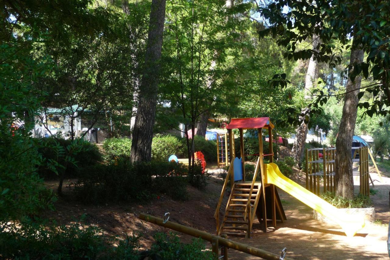 Happy Camp Mobile Homes In Camping Villaggio Internazionale San Menaio Eksteriør bilde
